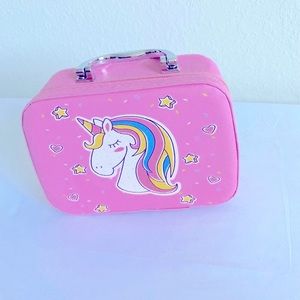 Adorable hard case Trendy Unicorn cosmetic/mini handbag.  Gently used condition.